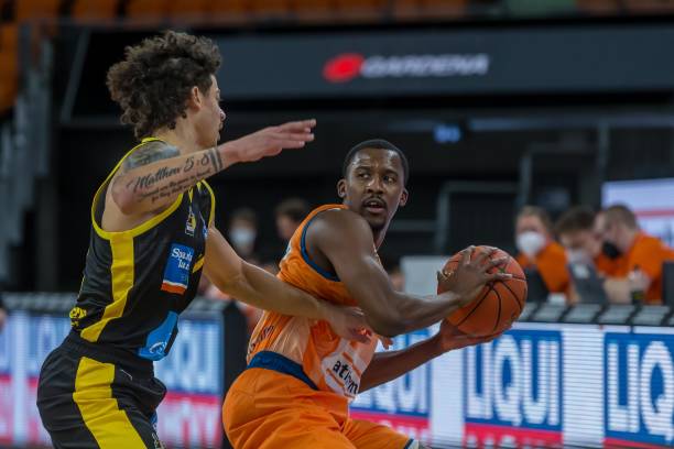 为主教练提 为主教练提