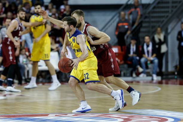 更像是一场 更像是一场